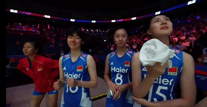 九游服务-输捷克绝非偶然！中国女排彻底走偏，排协别再甩锅年轻、甩锅饭圈|二传|世联赛|解盛钰|球迷|战术_新浪体育_新浪新闻
